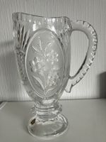 Pichet  Vintge en Cristal Zajecar avec décor floral!