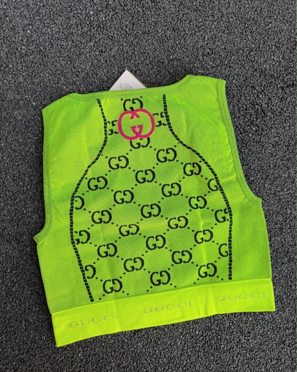 Gucci Tops: Gucci top – Neu (gemäss Beschreibung) aus Melide von Nikola-123 1