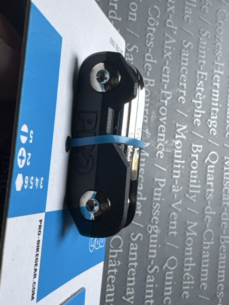 Tutti gli attrezzi: Pro 6 Functions Bike Tool – Nuovo e nell'imballaggio originale da Baar venduto da Gromi 1