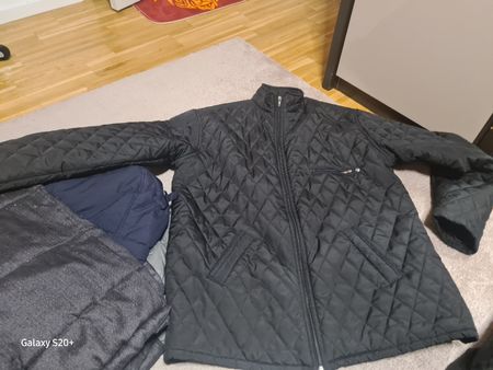 Schwarze Steppjacke, Übergangsjacke, Top Zustand, Grösse 8