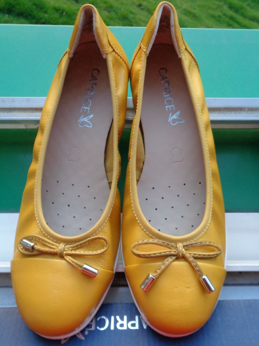Scarpe da donna: Leder Ballerina Caprice, Damen, Gr.37 – Nuovo e nell'imballaggio originale da Tafers venduto da kor_jf9w 1