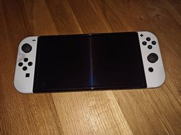 Nintendo Switch OLED 64GB weiss mit Garantie bis April 2027