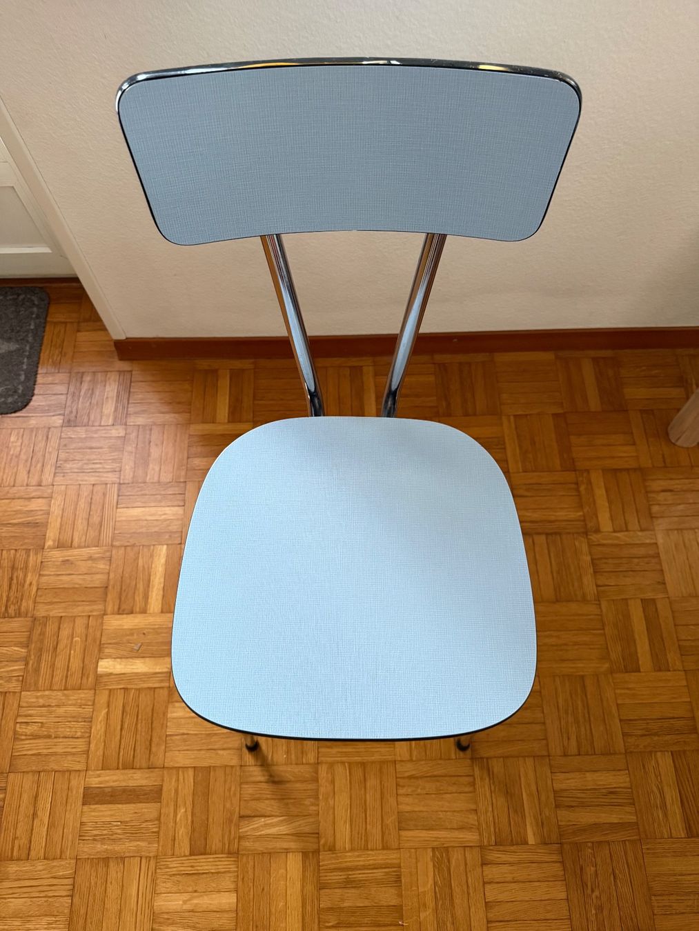 Sedie: Stuhl Retro Metall hellblau 1 Stk – Usato da Neftenbach venduto da GabrielAckermann