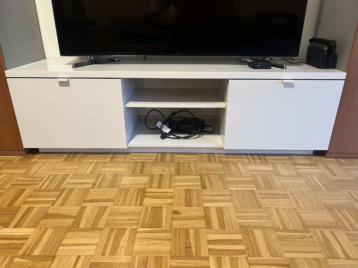 Mobili TV: Hochwertiges TV-Möbel – Nuovo (secondo la descrizione) da Allschwil venduto da noah_kx85