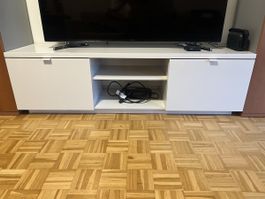 Hochwertiges TV-Möbel