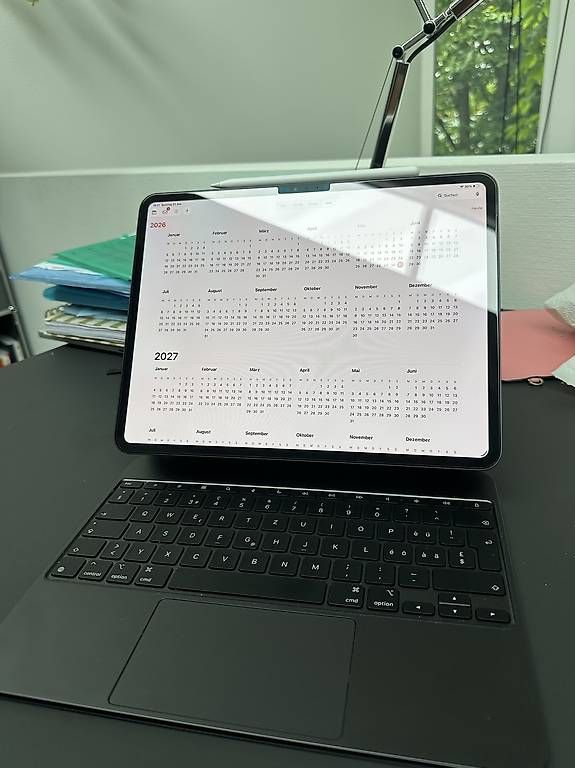 Tablet PC: Apple iPad Pro 13 M4 + Magic Keyboard + Apple Pencil Pro – Usato da Münchenbuchsee venduto da eri_zfp8
