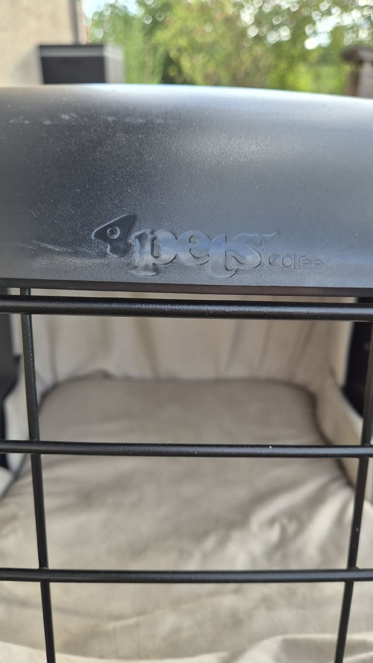 4pets Cages, transport & sécurité: 4pets Transportbox Caree anthrazit/grau gebraucht – D'occasion à Horgenberg par callmeloco 2