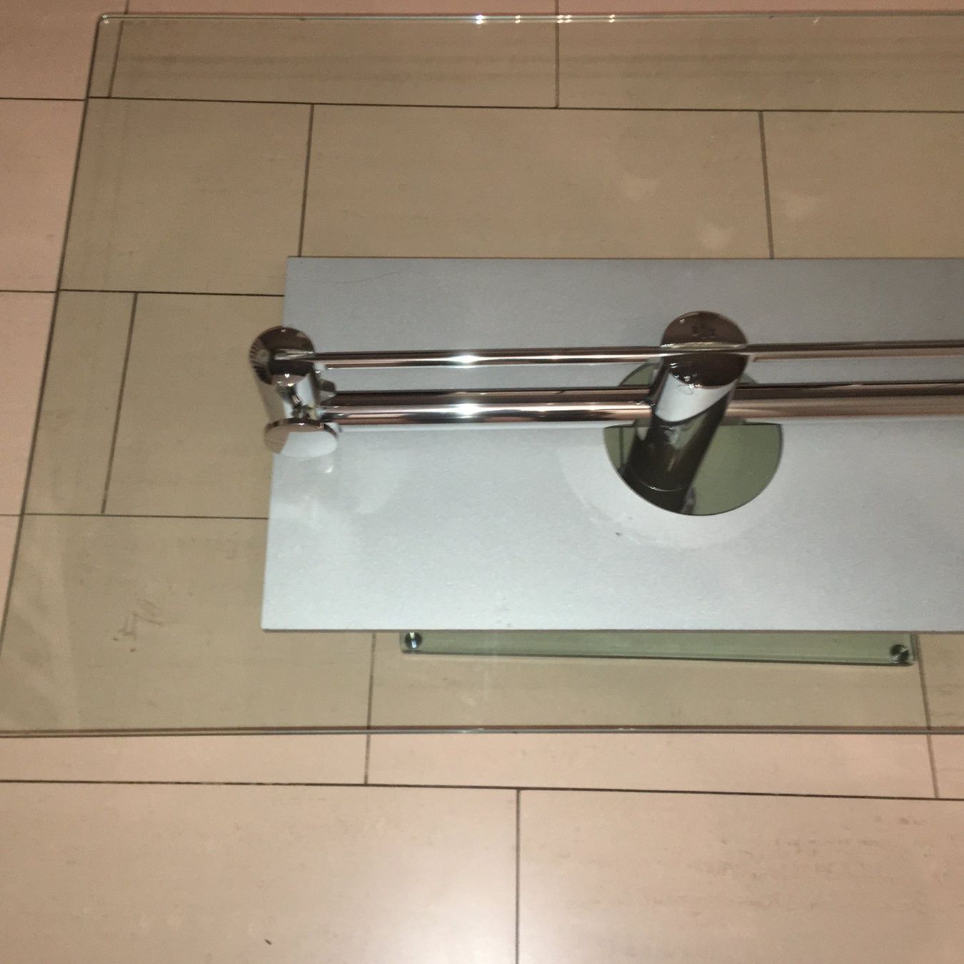 Pfister Tische: SALONTISCH – Gebraucht aus Weinfelden von Tissott 5