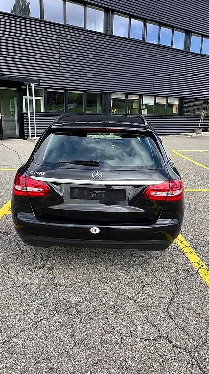 Automobili: Mercedes C200 – Usato da Estavayer-Le_Gibloux venduto da kelko 4