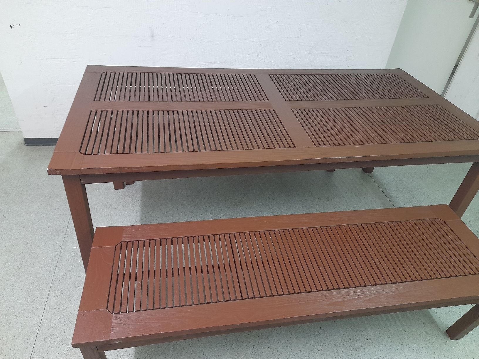 Set di tavolo e panche: Garten möbel – Usato da Glattbrugg venduto da B_B 3