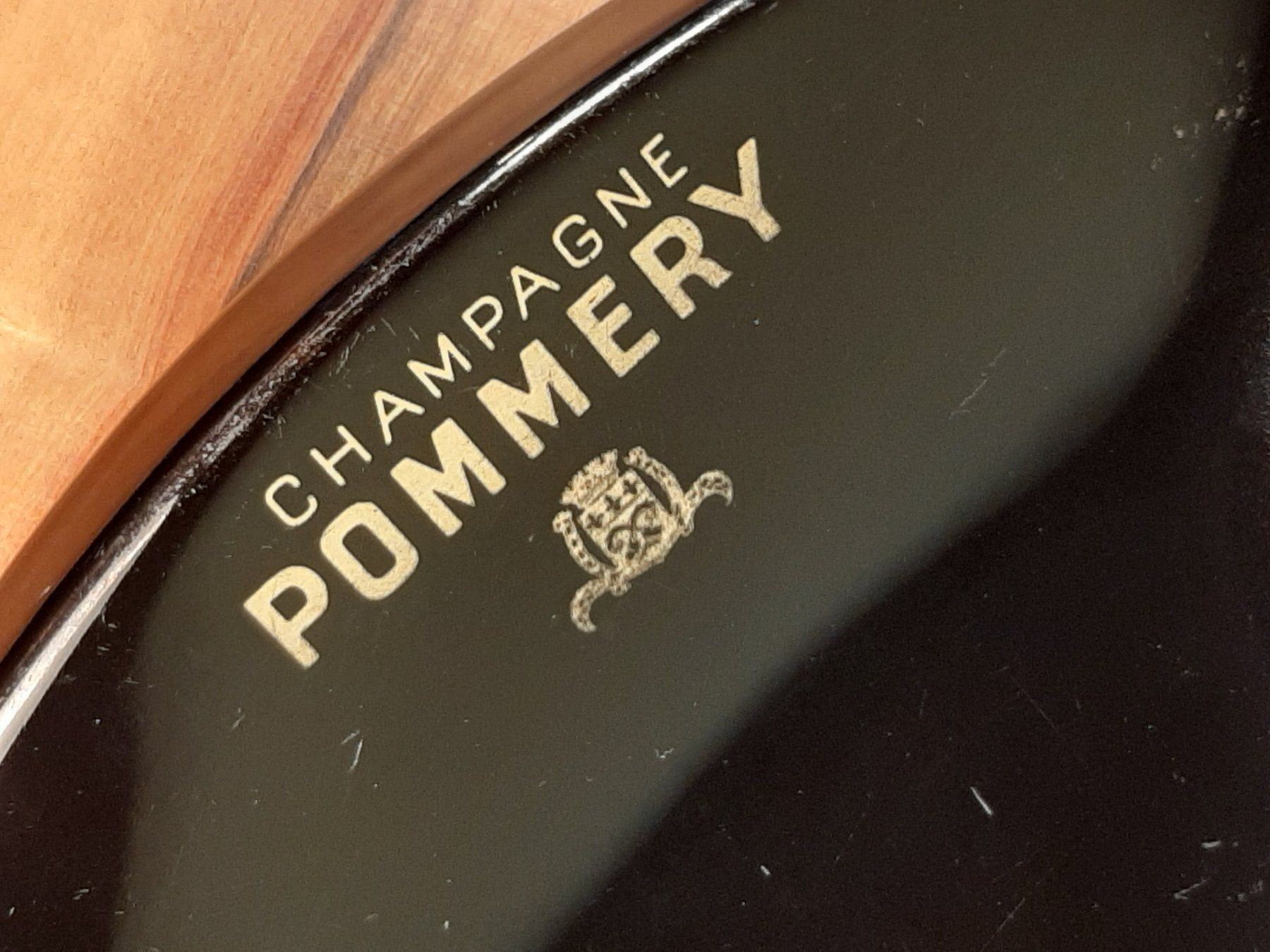 Aschenbecher: Aschenbecher Champagne Pommery – Gebraucht aus Zürich von 2bis 2