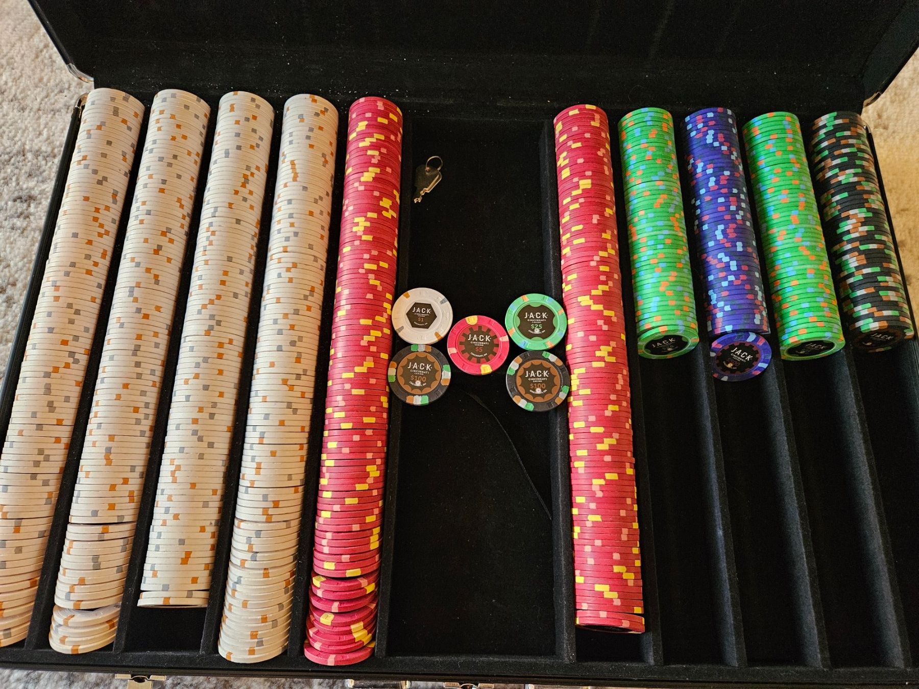Spiele: 800 Original Paulson JACK Casino Chips – Gebraucht aus Genève von luk_zvw2 2