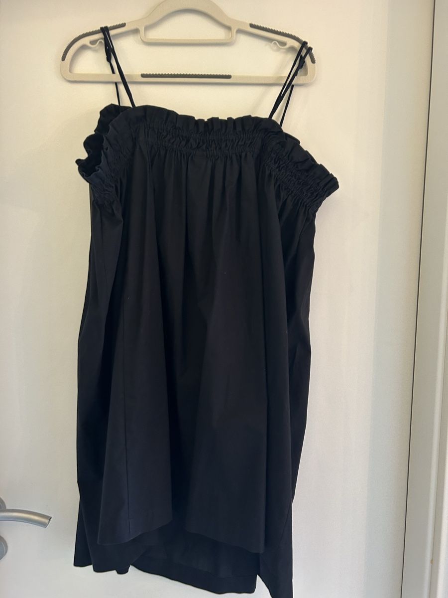 H&M Vestiti: Robe noir, H&M – Usato da Daillens venduto da guisepa 2
