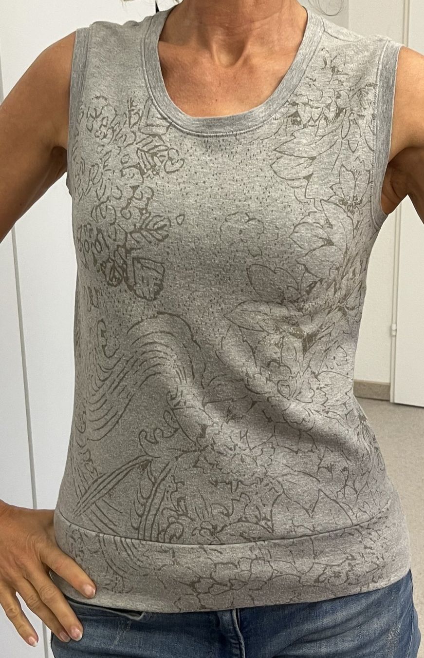 Marc Cain Maglioni & Felpe: Marc Cain Shirt No. 2 /  Gr. 34 bis 36 – Usato da Affoltern am Albis venduto da Blackrhythm 7