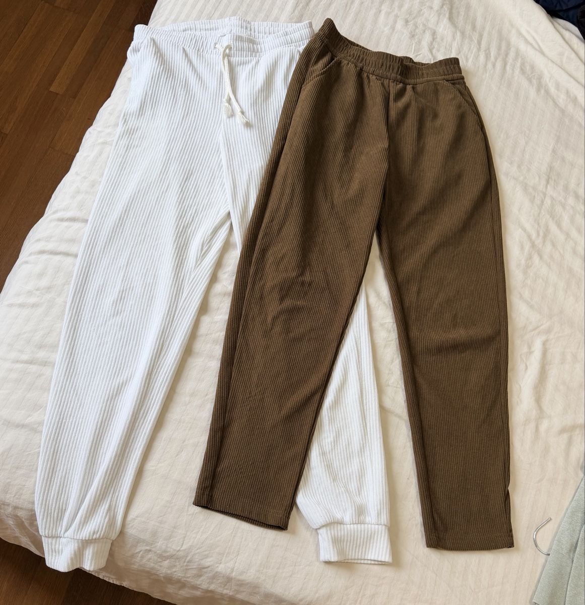 Hosen: Set Sporthosen Gr. S Wie neu – Neu (gemäss Beschreibung) aus Bonstetten von AngelaF23 2