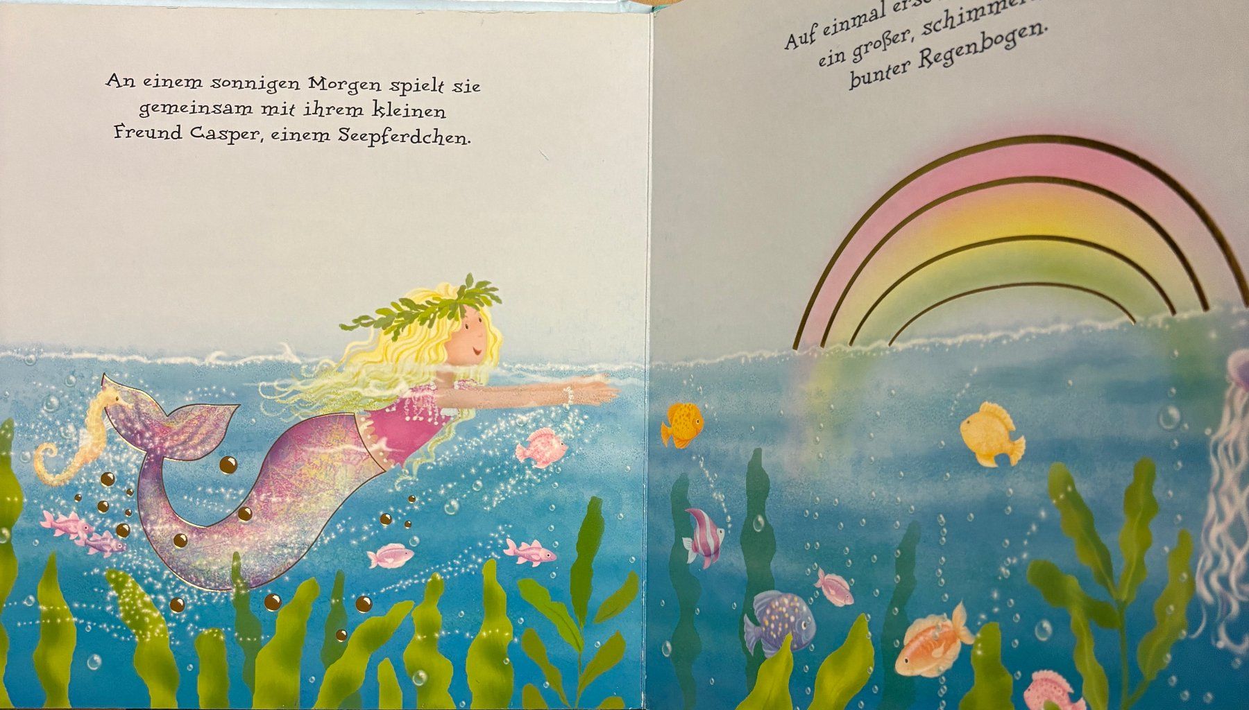 Bücher: Kleine Meerjungfrau - Glitzerbuch – Neu (gemäss Beschreibung) aus Sarnen von Livres 3