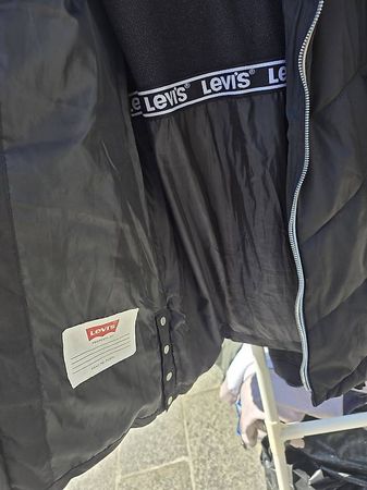 Levis Jacke