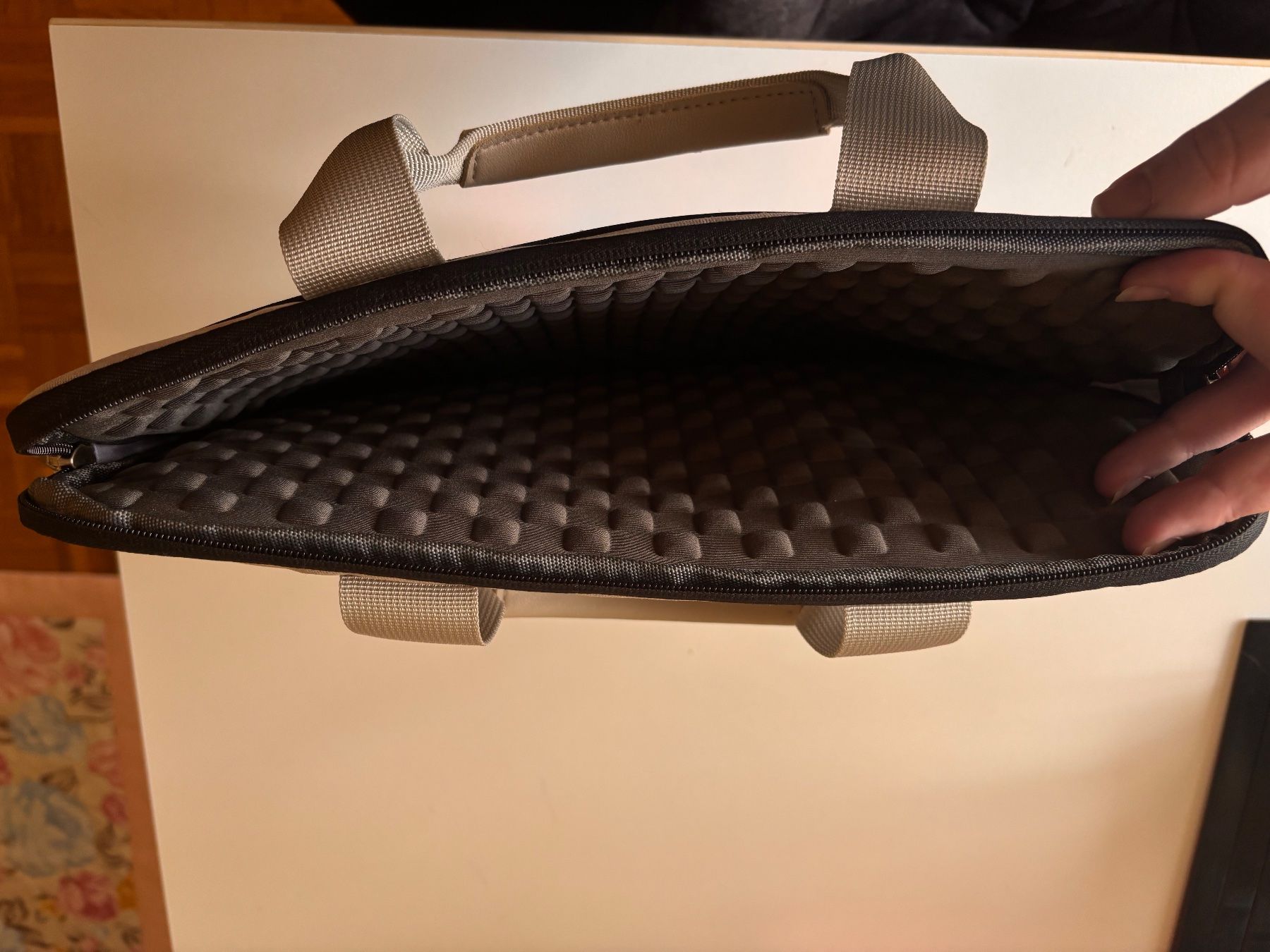 Sacs: Laptop Tasche – D'occasion à Zürich par Denise1743 2