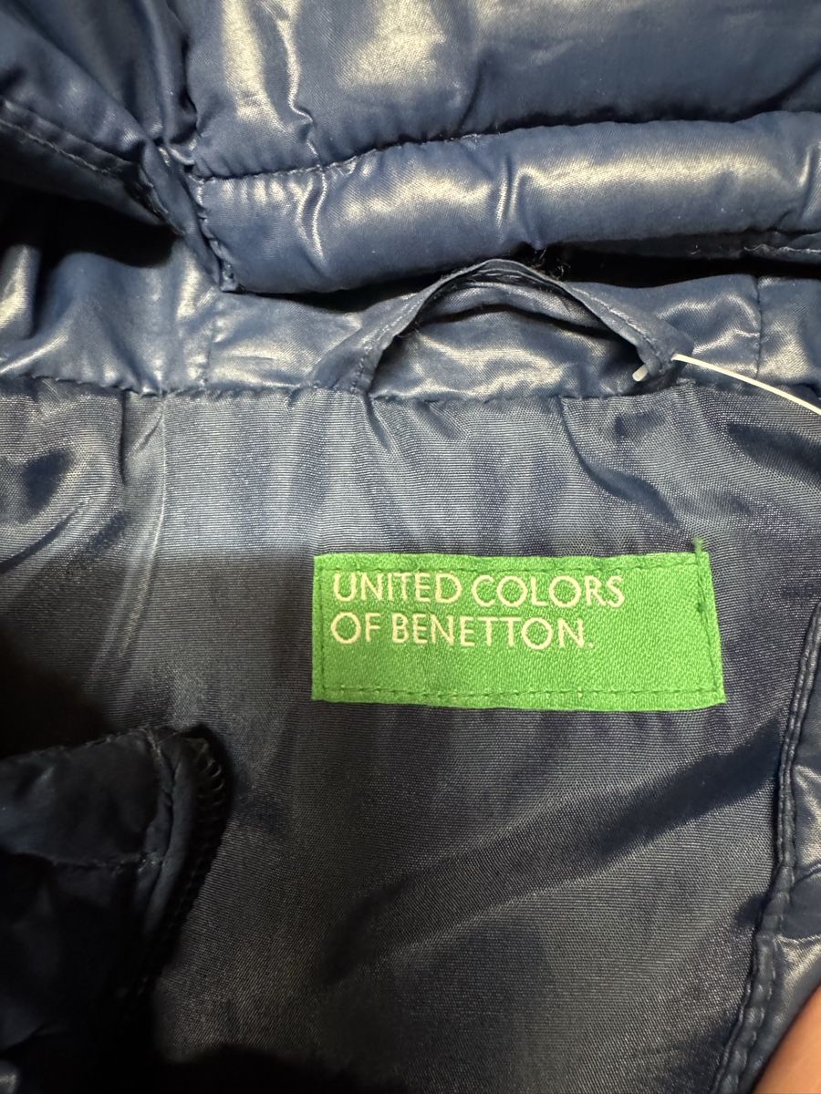 Altro abbigliamento per bambina: Benetton Daunenweste, Gr. 116 – Usato da Grabs venduto da Shelly_87 1