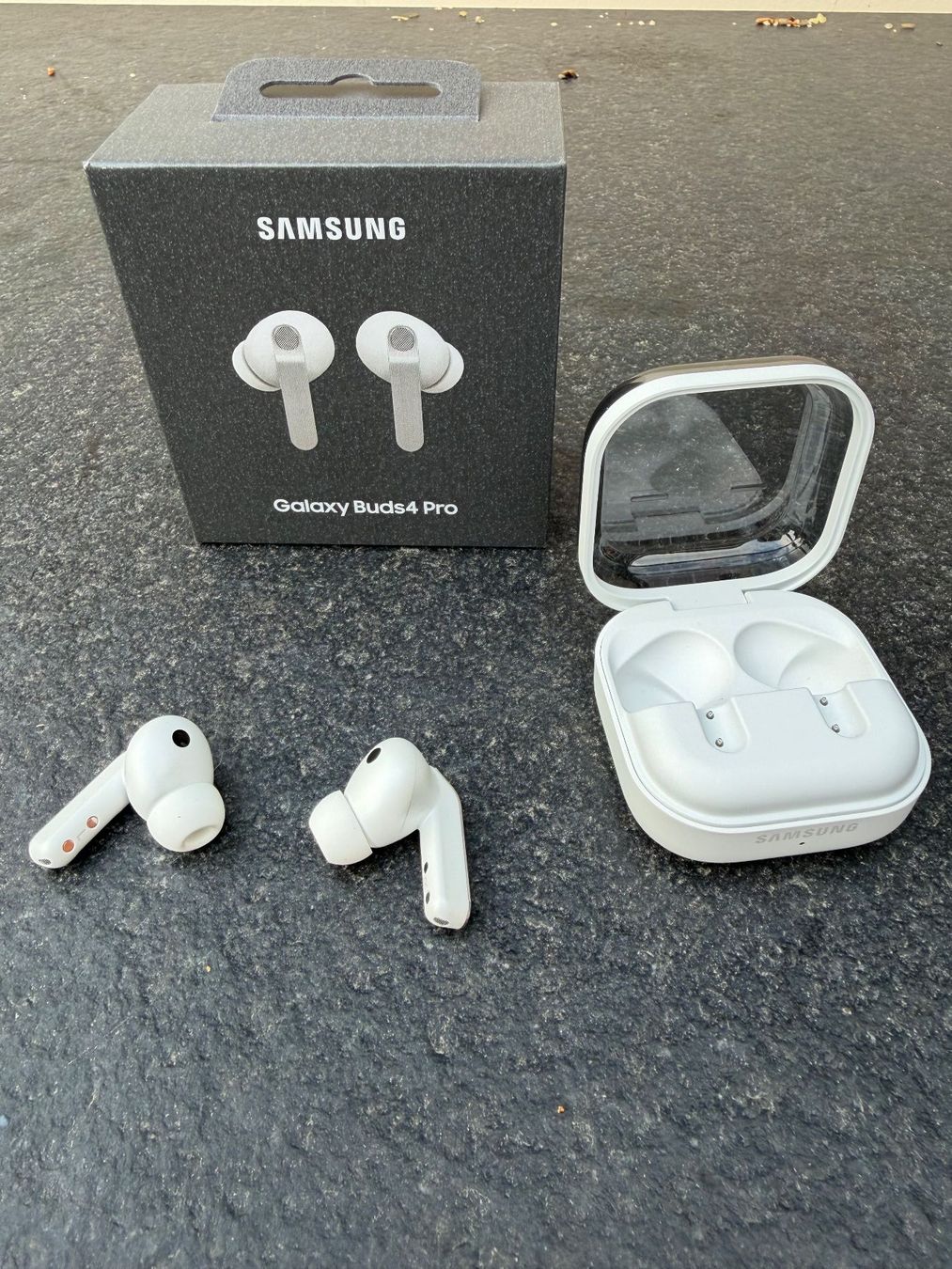 Samsung Cuffie: Samsung Galaxy Buds4 Pro – Usato da Rafz venduto da Dbuerge