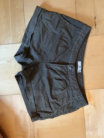 Damen Shorts AJC Khaki Grösse 36 guter Zustand