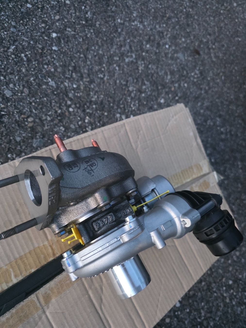 Opel Tutti pezzi di ricambio auto: BorgWarner Turbolader NEU – Usato da Flamatt venduto da AdrianRS 1
