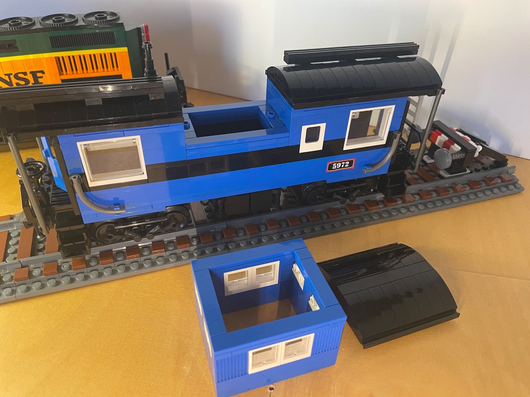 Lego Kit di costruzioni: LEGO MOC US-Caboose – Nuovo (secondo la descrizione) da Wil SG venduto da blitzeblanko 3