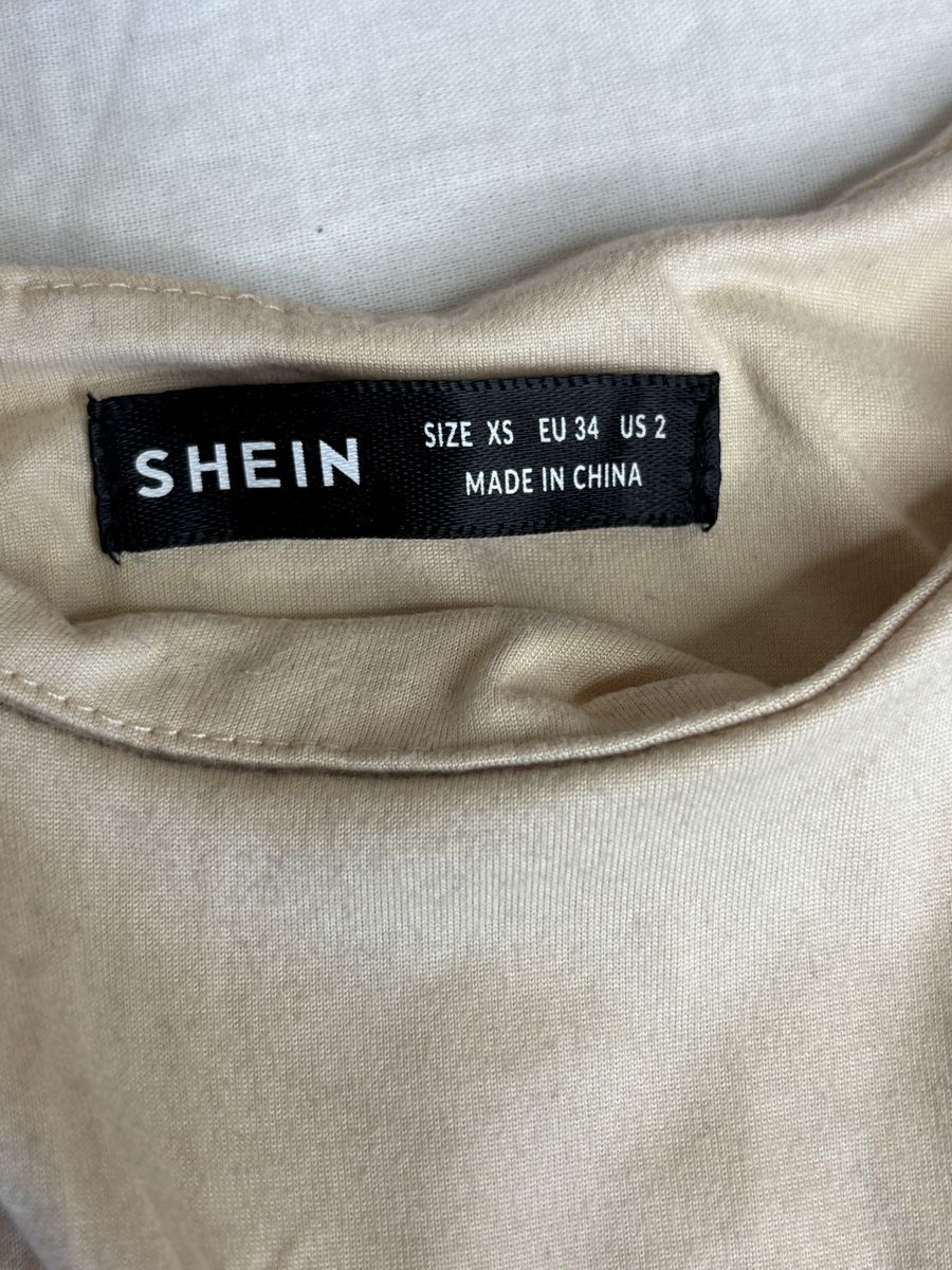 Shein Top: Shein Bodysuit bundle XS. 3 colours. Spring closet! – Usato da Bern venduto da kri_y8h8 1