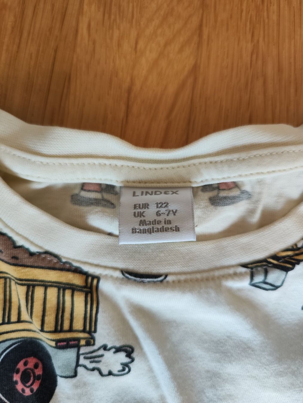 Pullover & Sweatshirts: Langarmshirt Grösse 122 – Gebraucht aus Reinach BL von chilller92 1