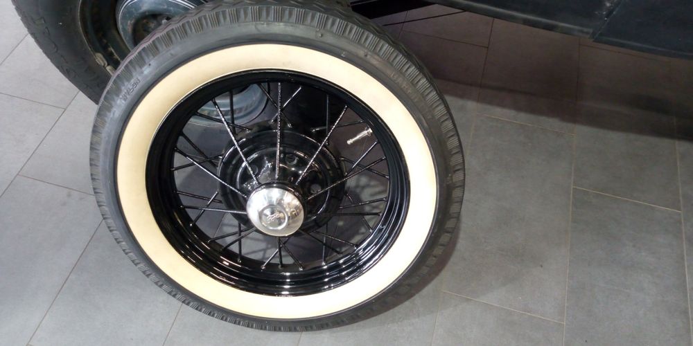 Ford Model A Räder Speichenfelgen (Gebraucht) in Steinen für CHF 890 ...