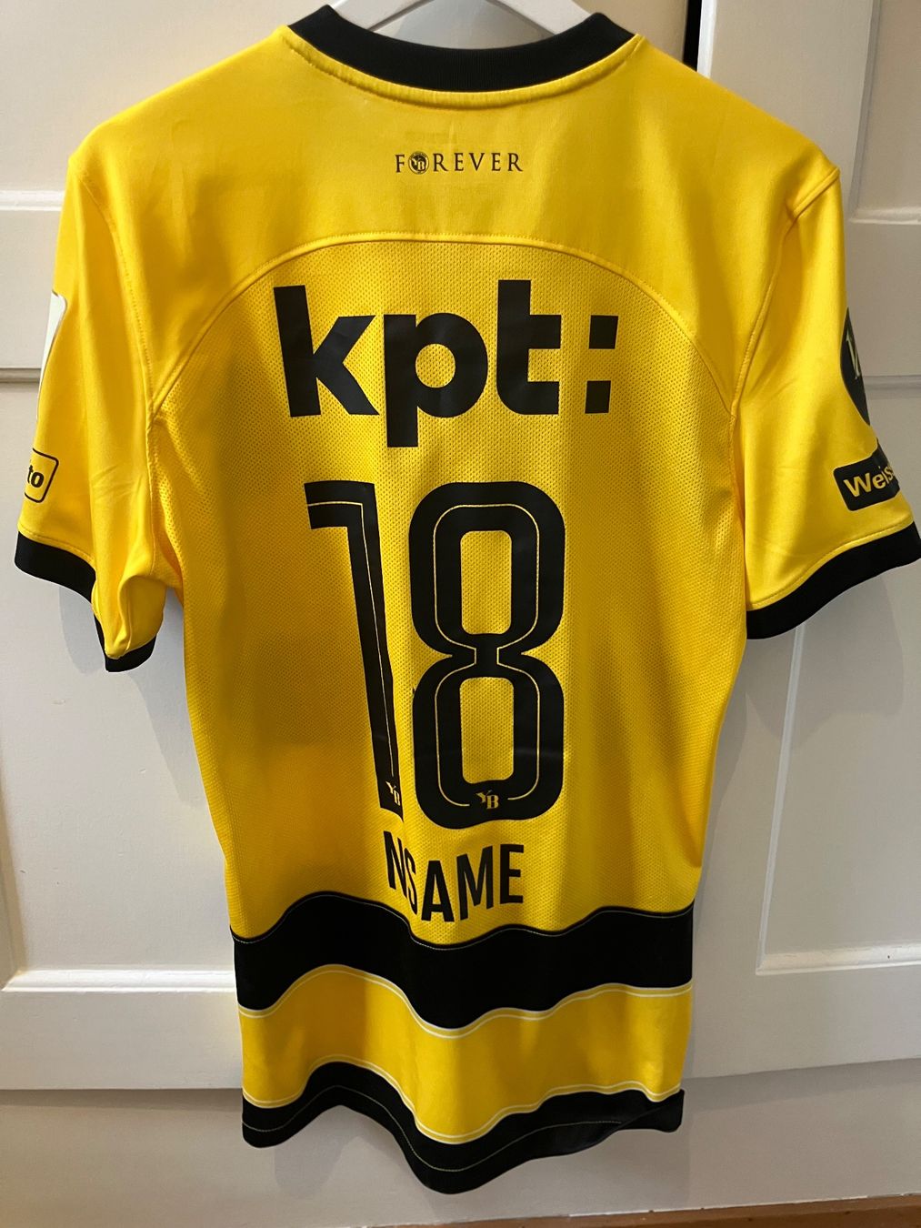 Young Boys Canottiere & Pantaloni: Yb Trikot – Usato da Bern venduto da Marc.12345 4