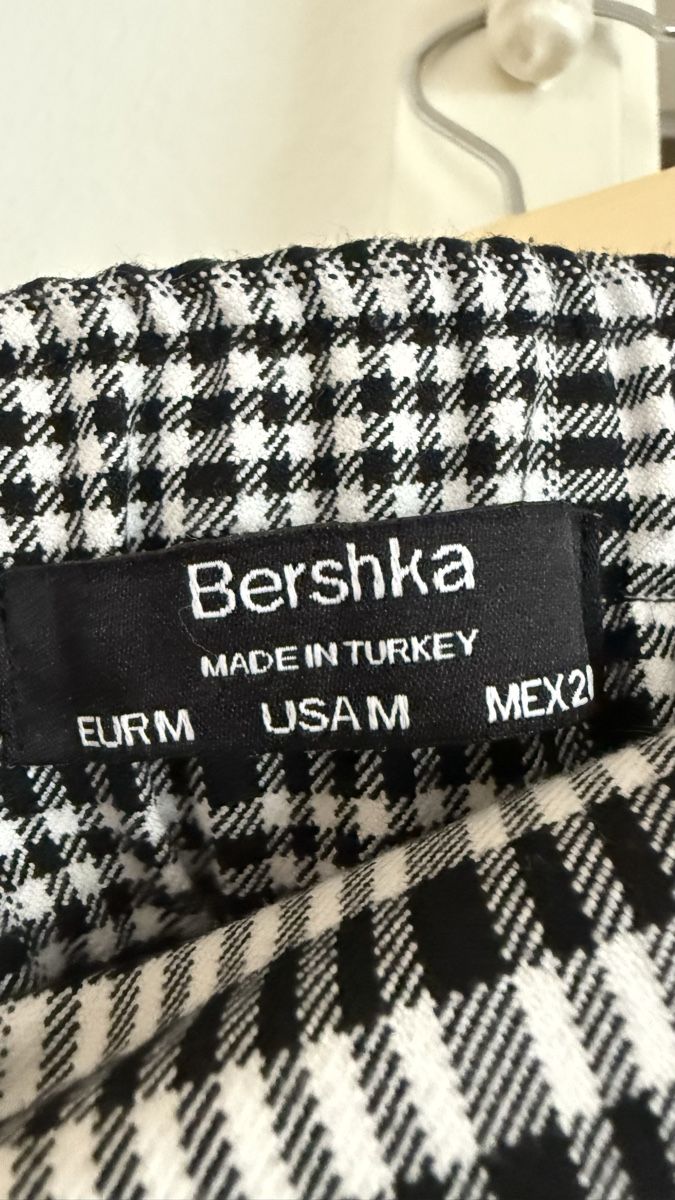 Bershka Röcke: Karierter Rock – Neu (gemäss Beschreibung) aus Thun von tat_wg9t 1