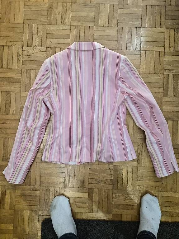 Vestes: Veste rose – D'occasion à Belmont-Lausanne par mastercheck 1