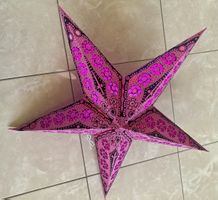 Weihnachssternlampe pink mit Blumenmuster neuwertig, Papier