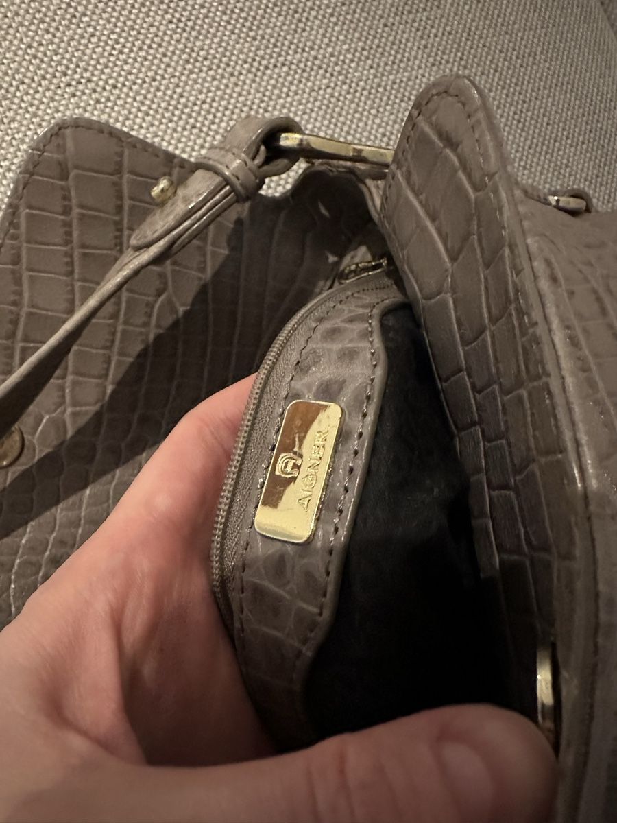 Aigner Borse da donna: Aigner leather handbag – Usato da Kilchberg ZH venduto da kku_pv69 6