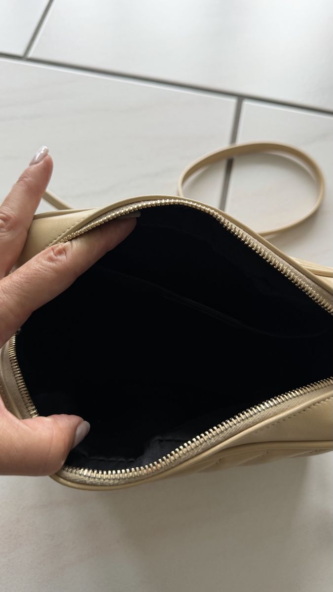 Saint Laurent Taschen für Damen: Saint Laurent Tasche – Gebraucht aus Würenlos von engeli028 5