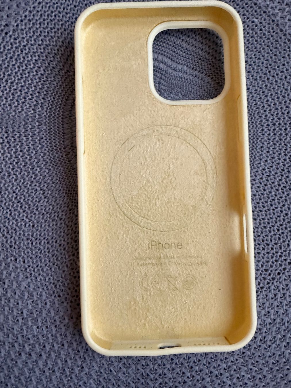 Coques & Protection écran: IPhone 16 Pro Max Cover – D'occasion à Dietwil par kim_9ntv 1
