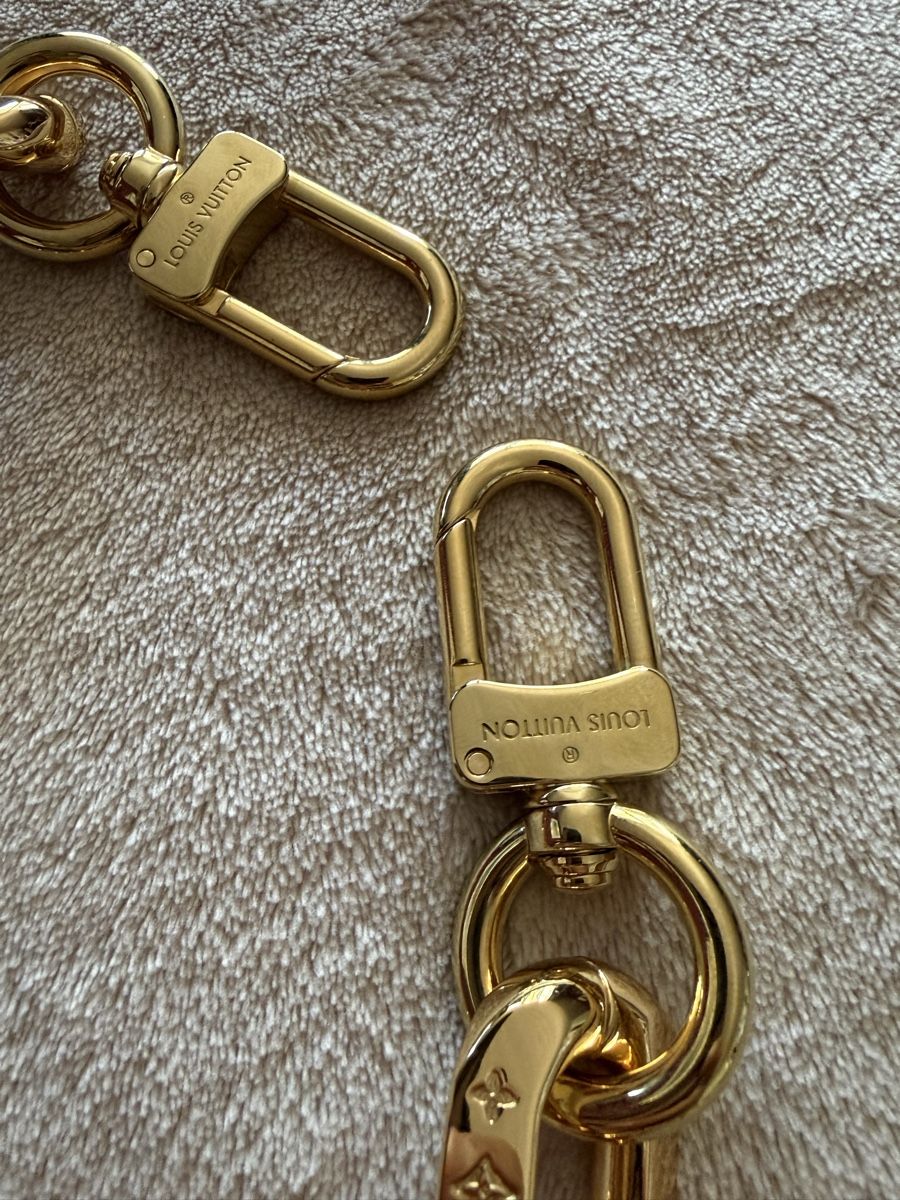 Louis Vuitton Altro in  Abbigliamento & Accessori: Louis Vuitton Coussin Kette – Usato da Liestal venduto da Joslie_mc 1