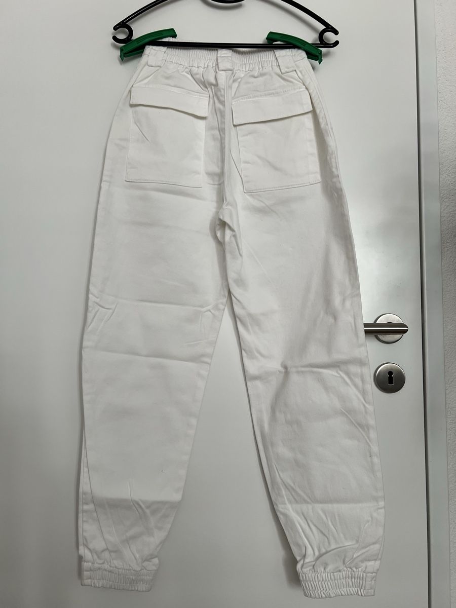 Pull&Bear Pantalons: Weisse Hose von Pull & Bear – D'occasion à Dietikon par Mischi2167 1