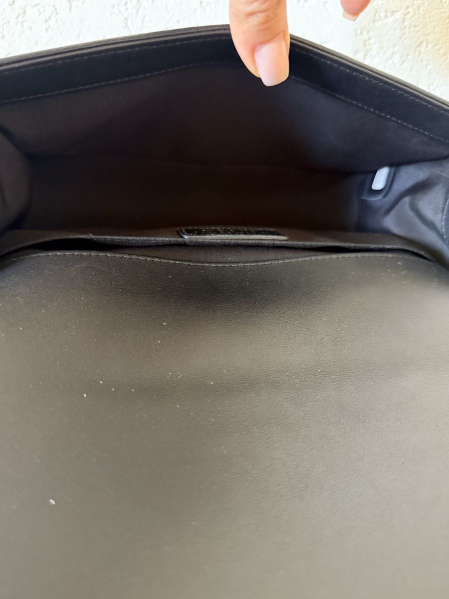 Chanel Sacs femmes: Chanel Boy Bag Medium  schwarzes Kaviarleder – D'occasion à Biberen par Miamo_xx 5