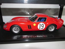 Miniature 1/18 Maxima – Ferrari 250 GT Drogo Speciale – Rouge Et Bleu – 1963