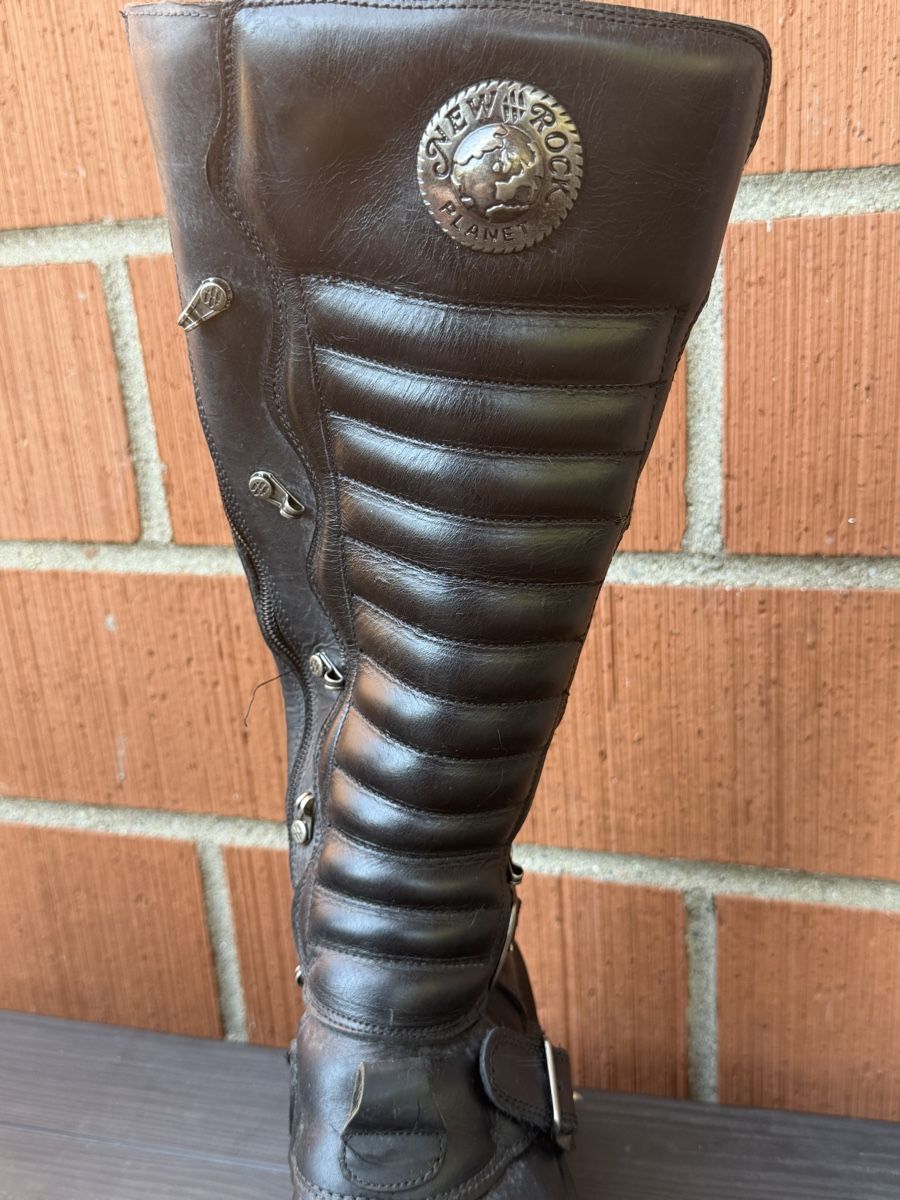 Scarpe da uomo: Stivali New Rock – Usato da Lugano venduto da poi_x9dn 1