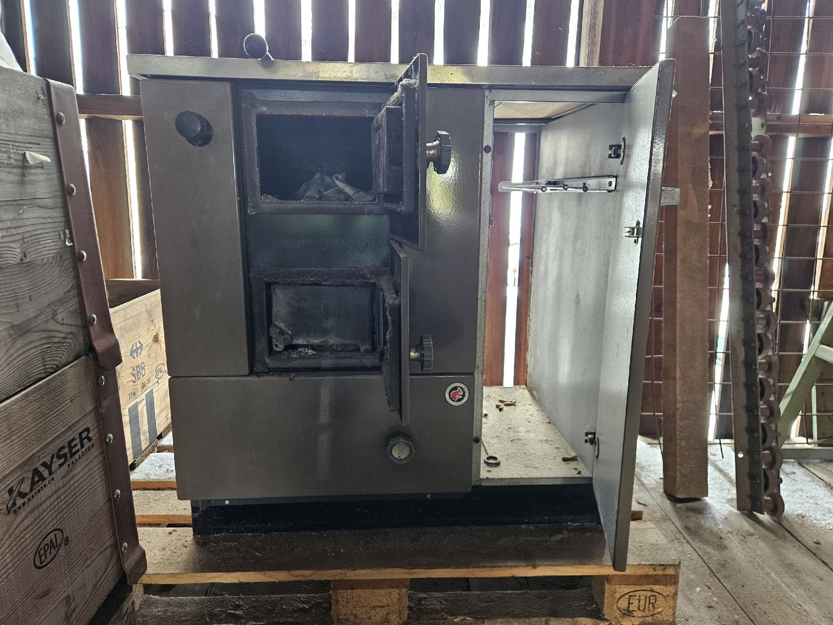 Cucine: Holz Kochherd  – Usato da Einsiedeln venduto da Paletten 2