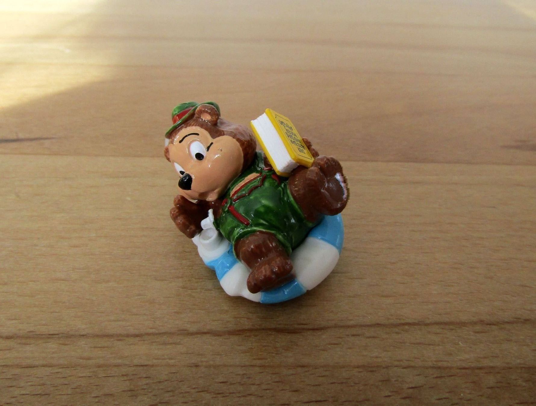 Statuette: KINDEREI- FIGUREN, Ü-EI FIGUREN FERRERO – Usato da Schönengrund venduto da cuishla 3