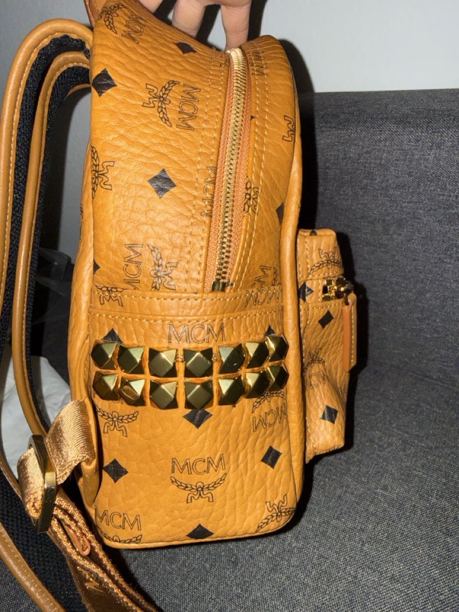 Mcm Rucksäcke: Rucksack MCM Mini Cognac mit Nieten – Neu (gemäss Beschreibung) aus Aarau von axsps 1