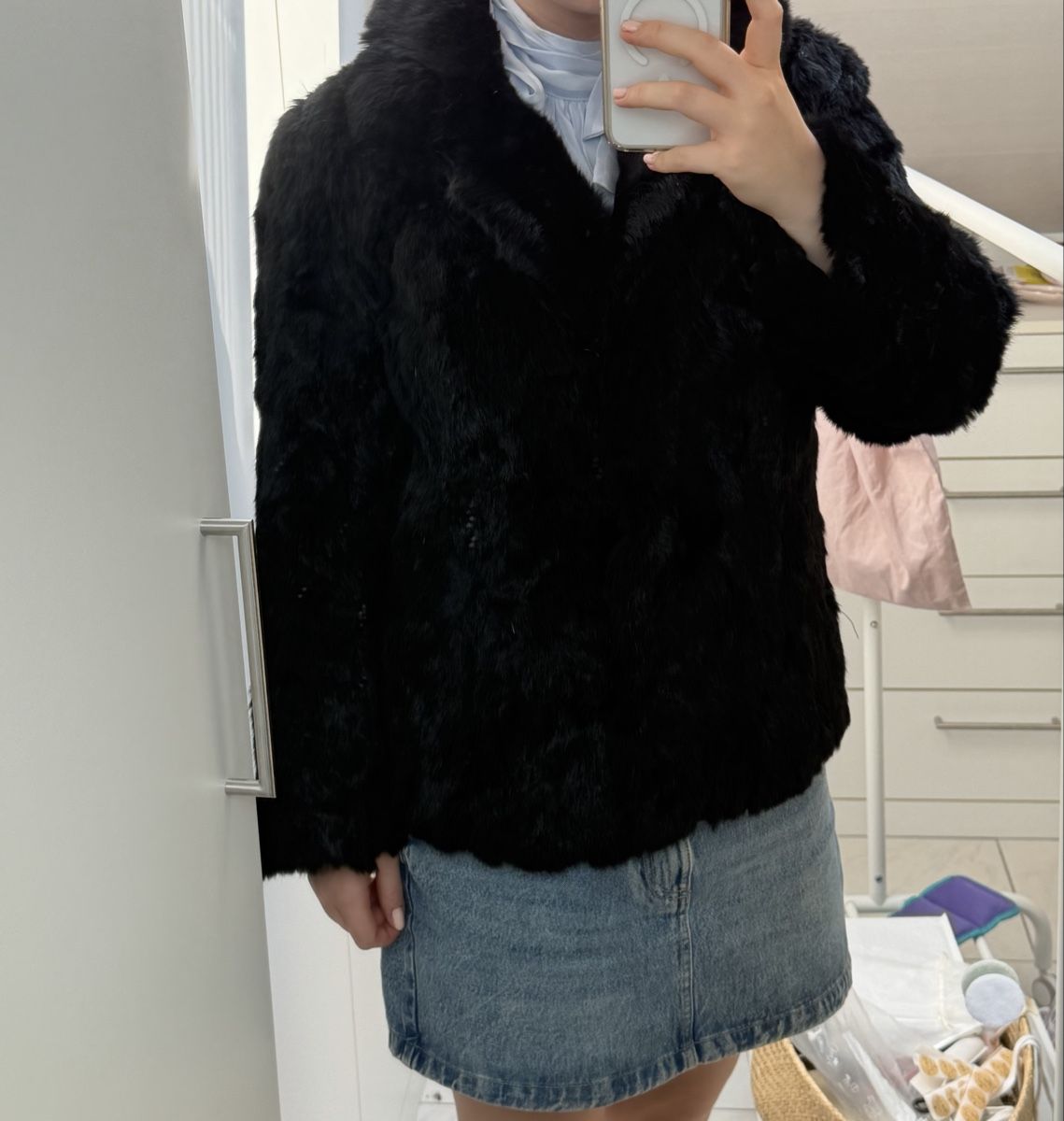 Vestes & Manteaux: Black Rabbit Fur Jacket Women's Size M Good Condition – D'occasion à Küssnacht am Rigi par ann_wtt7