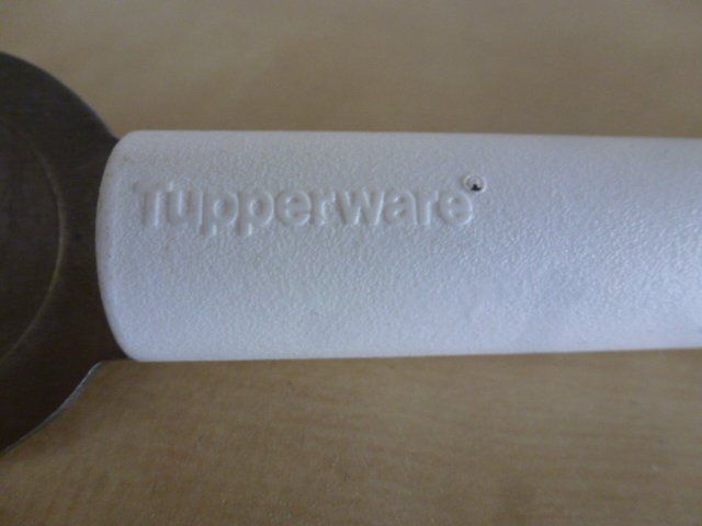 Flaschenöffner & -verschlüsse: Flaschenöffner Tupperware – Gebraucht aus Luzern von Ankerli 2