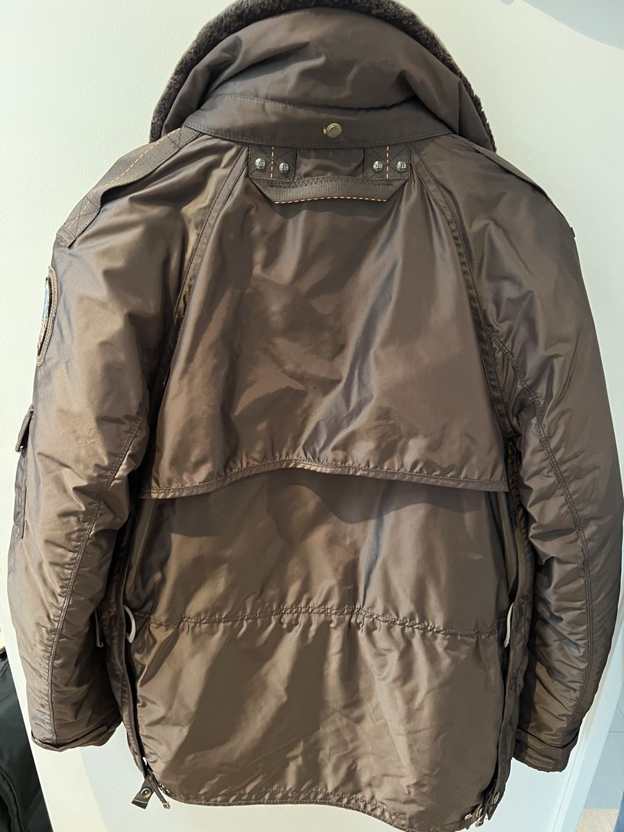 Parajumpers Giacche: Winterjacke Parajumpers – Usato da Hertenstein AG venduto da Stadtturm 2