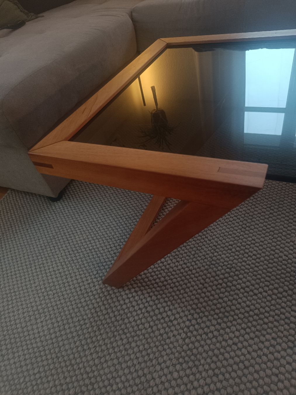 Tavoli: Couchtisch Massivholz Nussbaum – Usato da Langenthal venduto da Noulen_19 2