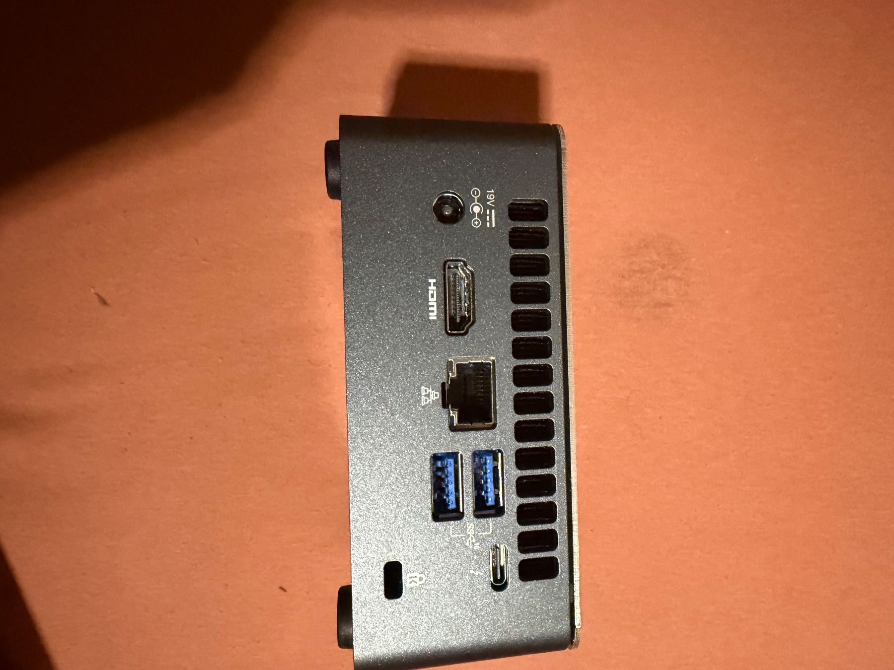 PCs: Dappnode Home Intel Core i7 avec SSD WD-Black – Gebraucht aus Fontenais von MontiL 3